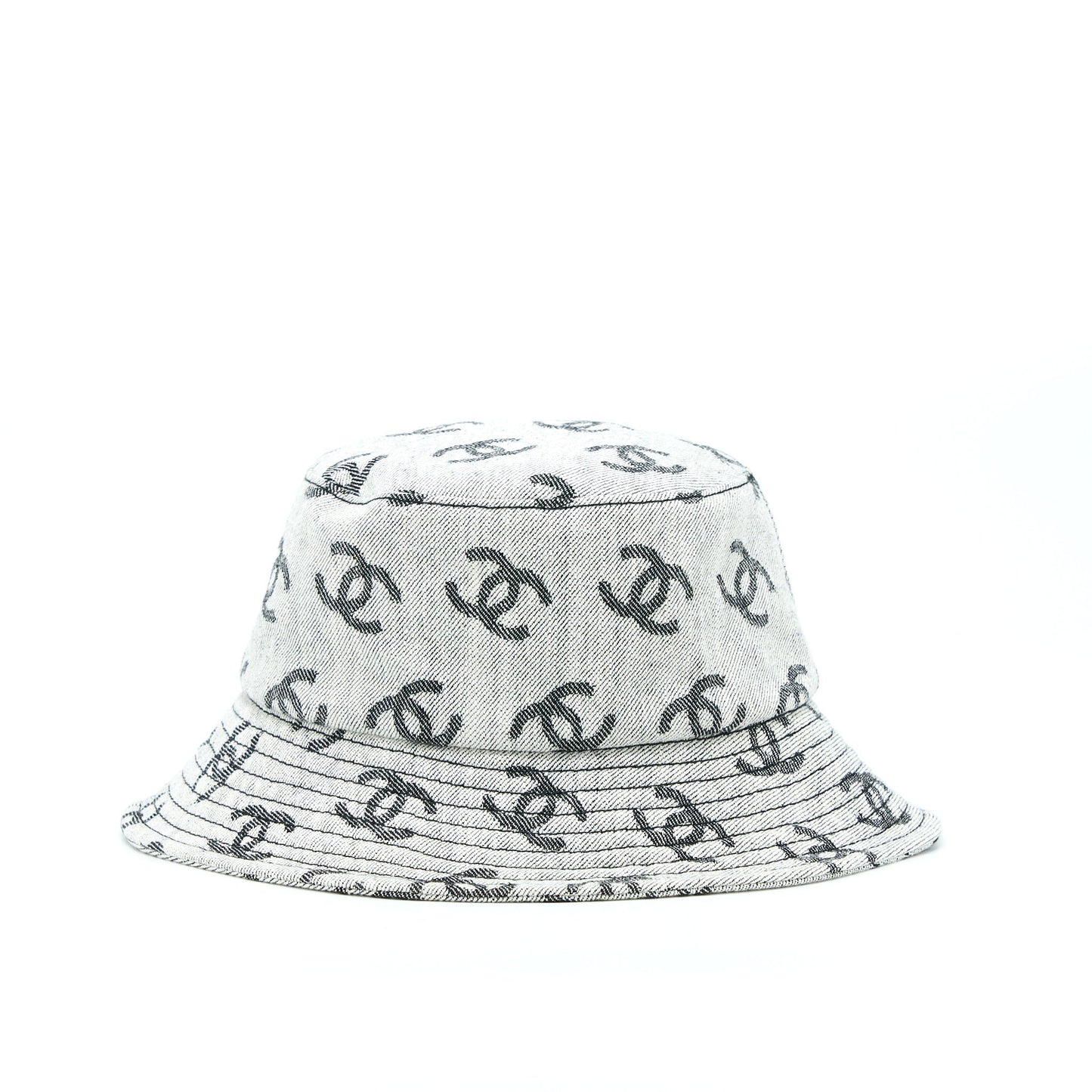 Chanel 22K y Blue Grey Hat