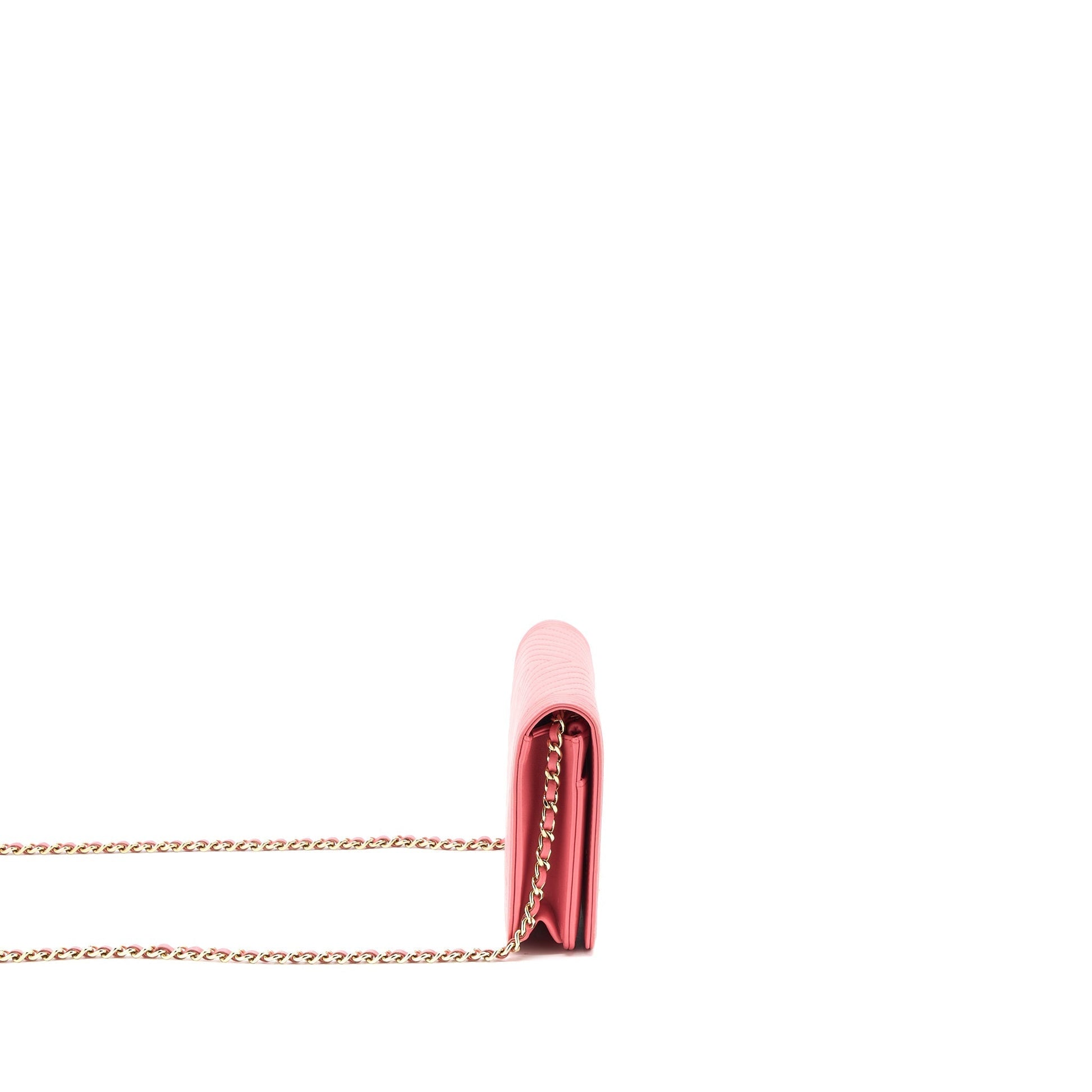Chanel Boy On Chevron Calfskin LGHW Pink Wallet Case