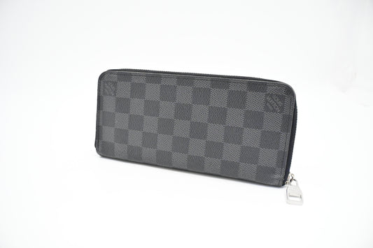 Louis Vuitton Vertical Zippy Graphite Canvas Damier Wallet Case