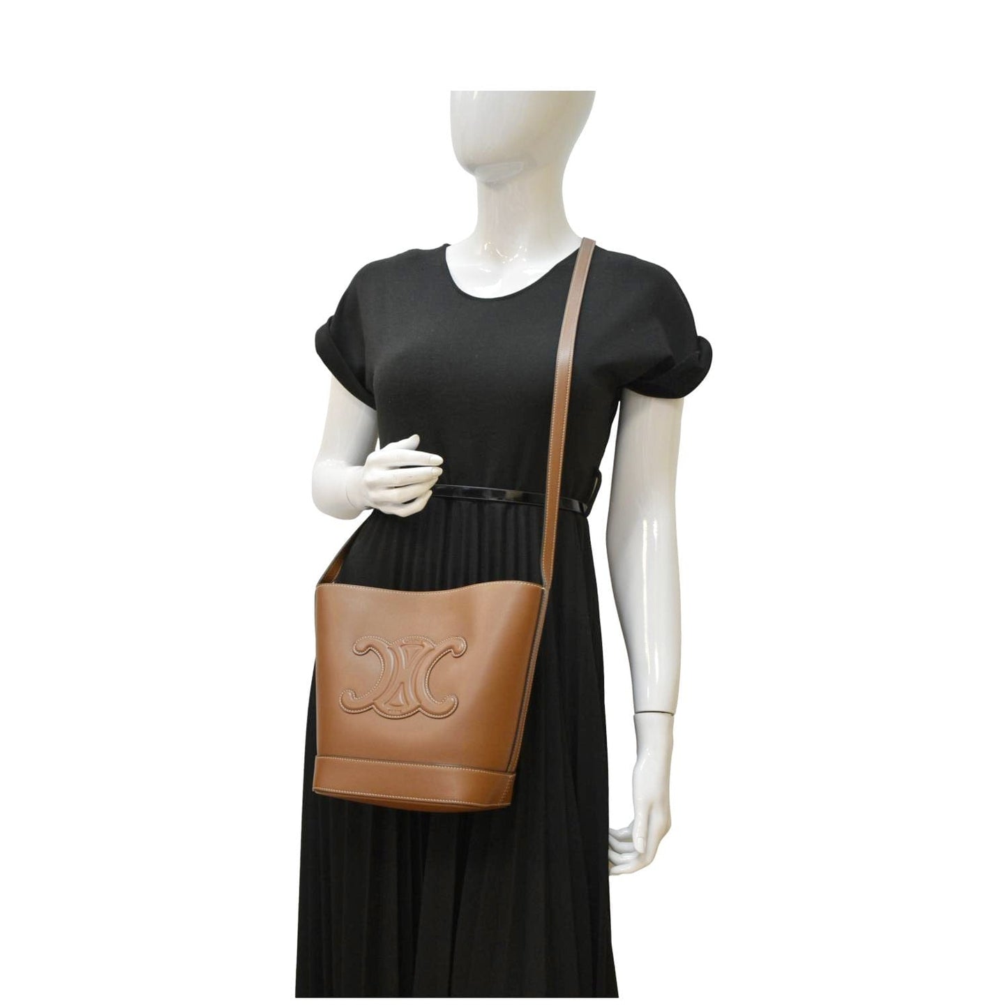 Celine Cuir Triomphe Calfskin Bucket Crossbody Bag Leather Tan