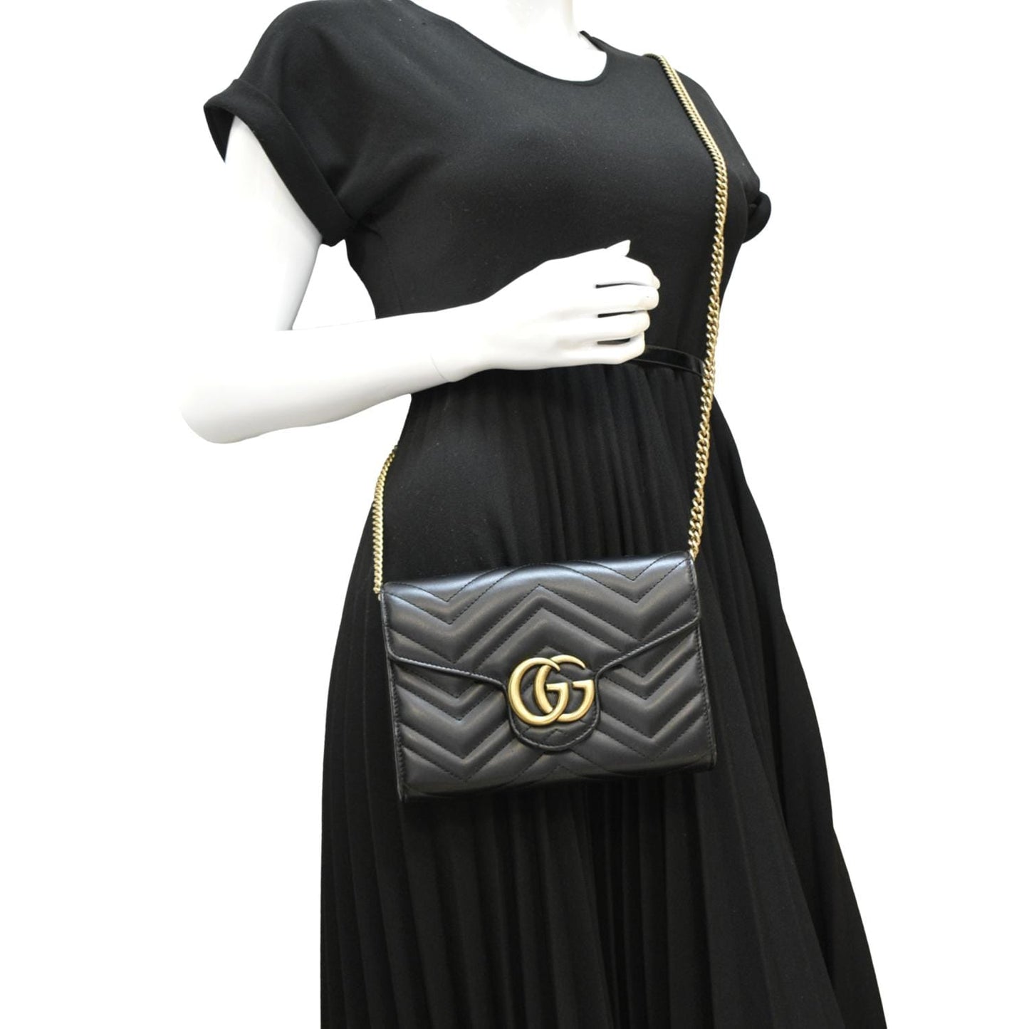 Gucci Marmont Mini Crossbody Bag Leather Matelasse Mini 474576