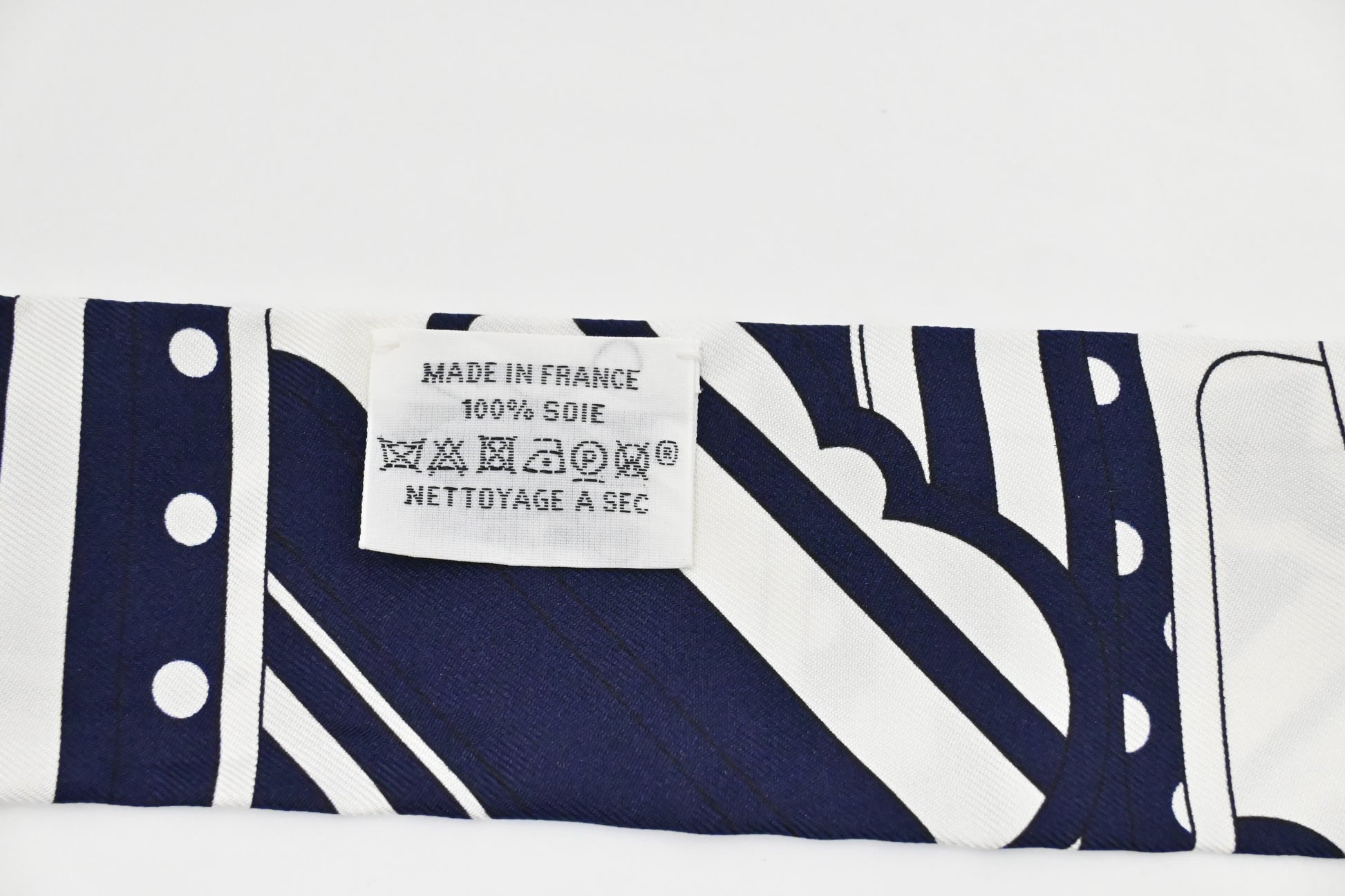Hermes Twilly In And Navy Silk Handbag White Blue Travel Bag