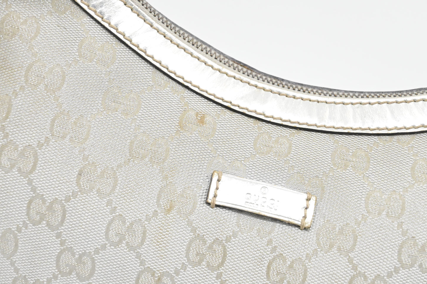Gucci Crossbody Hobo Bag In Canvas Silver Crossbody Bag