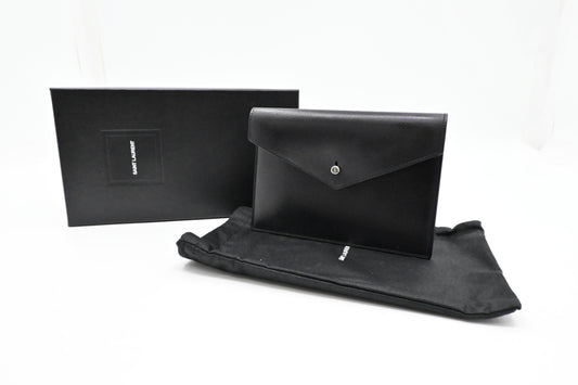 YSL Saint Laurent Envelope In Travel Bag Leather Black