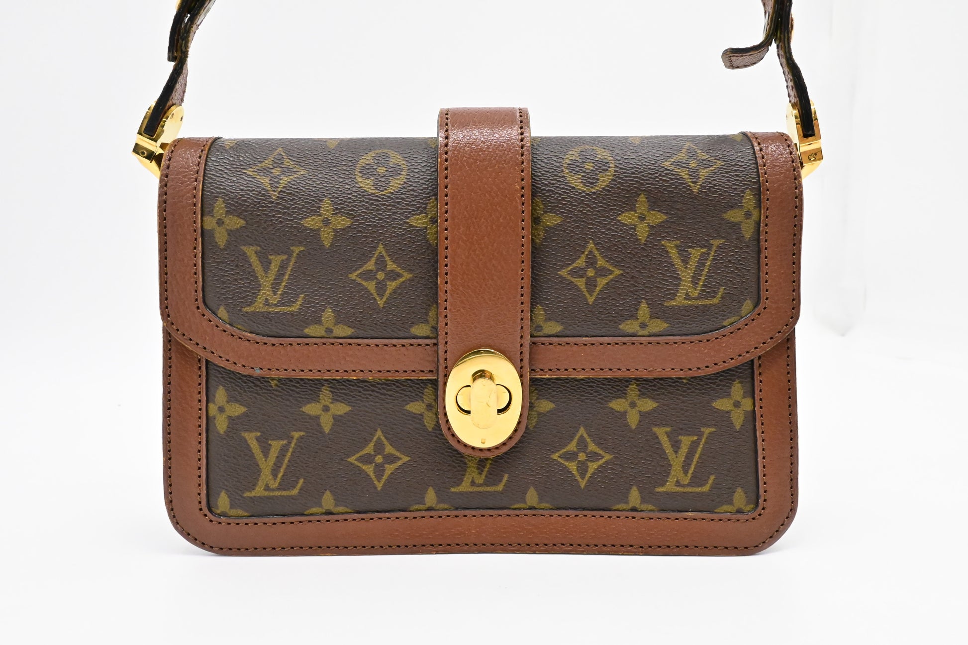 Louis Vuitton Sac Vendôme Monogram Canvas Handbag