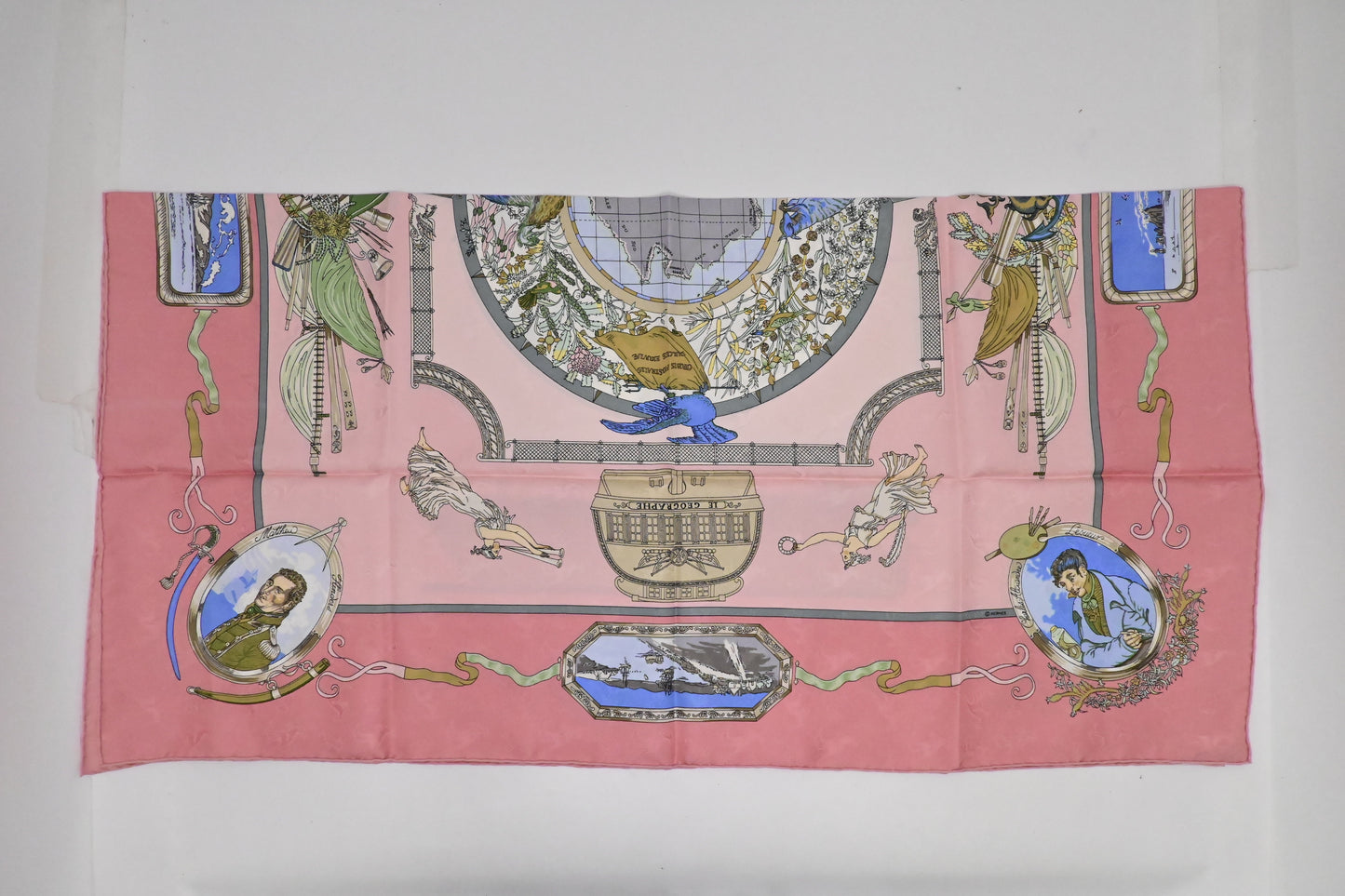 Hermes 'Le Geographe' Carre In Silk Handbag Pink Travel Bag