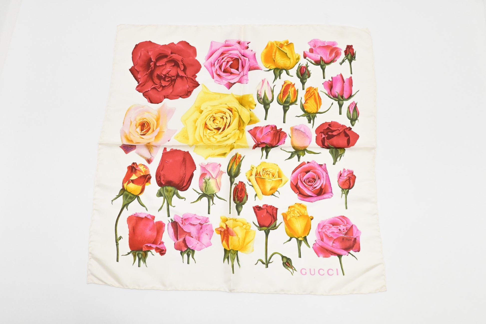 Gucci Roses Scarf Silk White