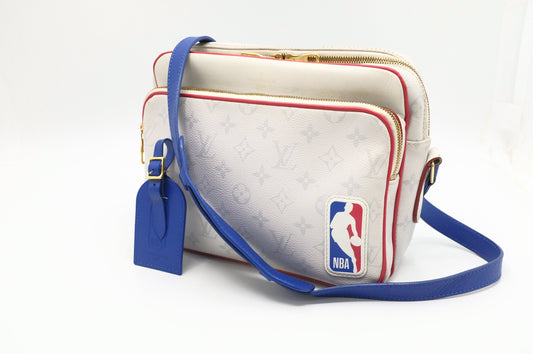 Louis Vuitton x NBA Nil Messenger Antarctica Monogram Canvas Crossbody Bag