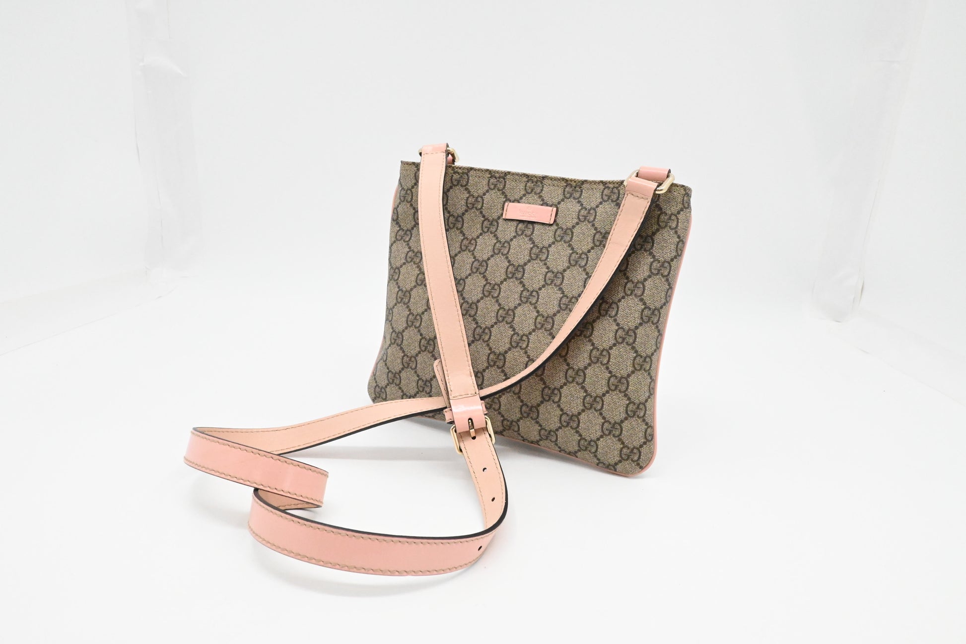 Gucci GG Supreme Pink Leather Canvas Patent Crossbody Bag