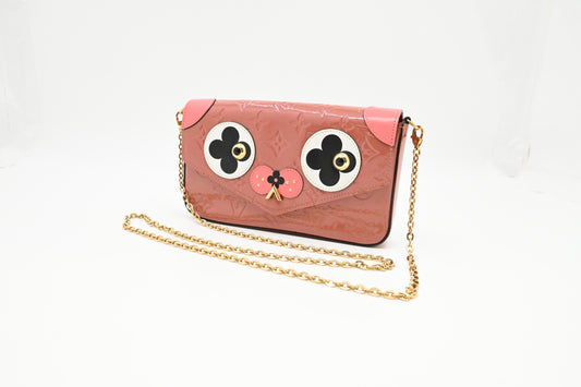 Louis Vuitton Valentine Dog Pochette Felicie Pink Leather Vernis Clutch Bag