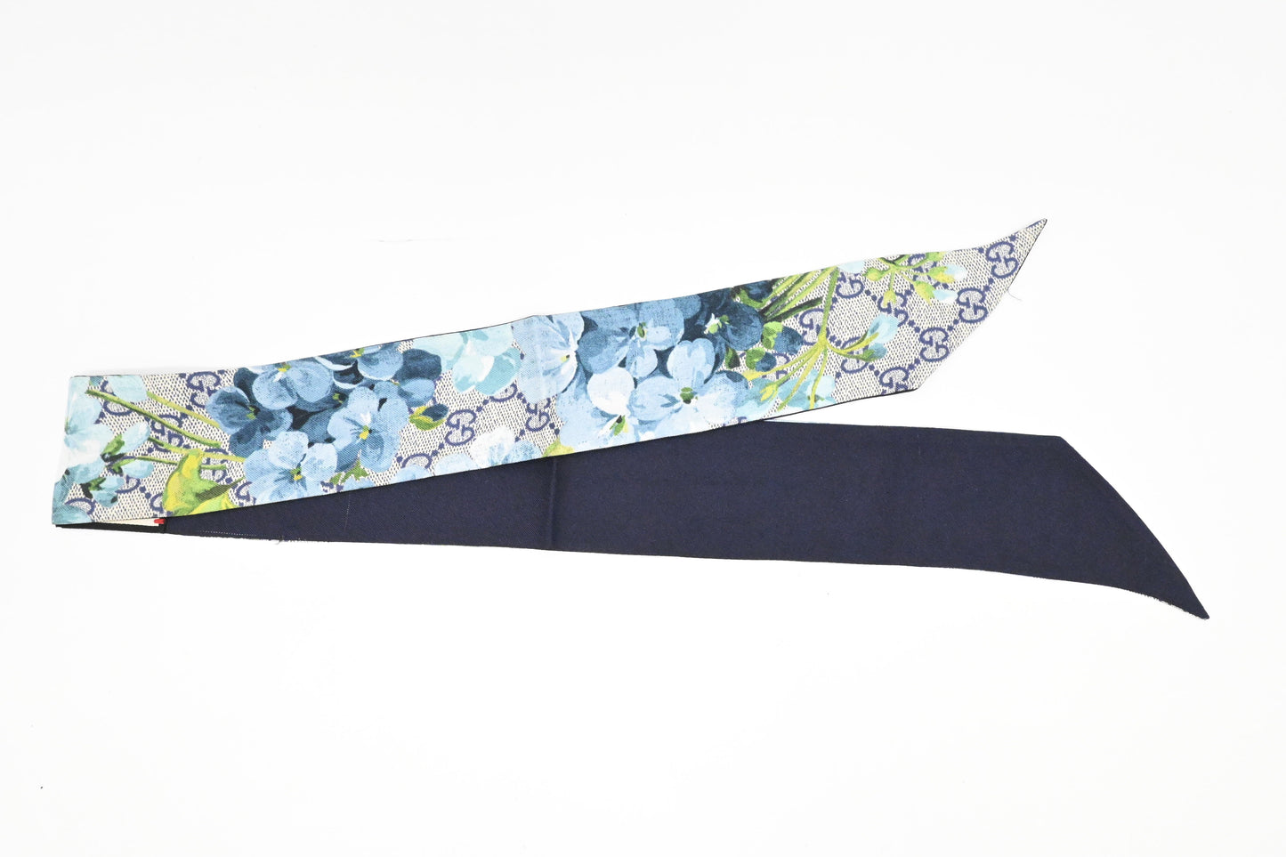 Gucci Twilly GG Blooms Silk Blue Scarf