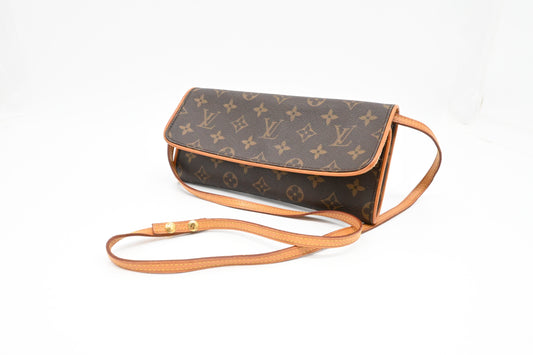 Louis Vuitton Pochette Twin GM Monogram Canvas Clutch Bag Canvas 1