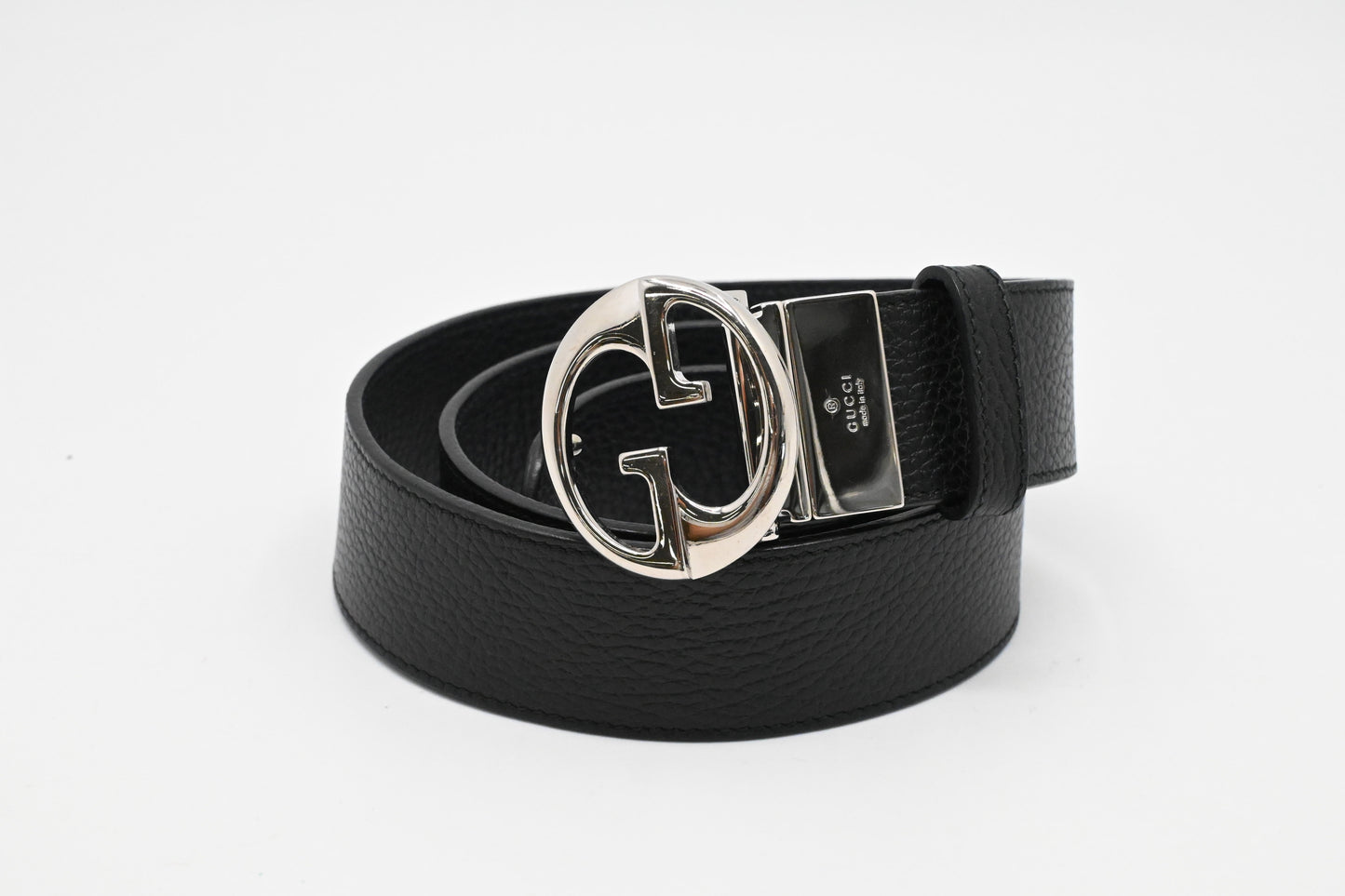 Gucci Black Leather 6 Belt
