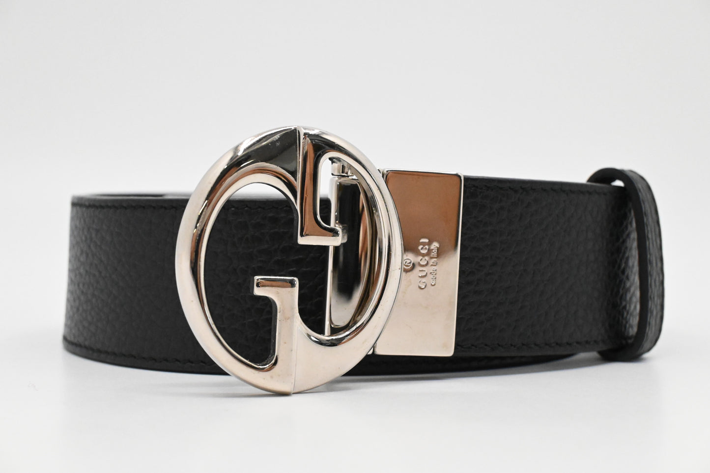 Gucci Black Leather 6 Belt