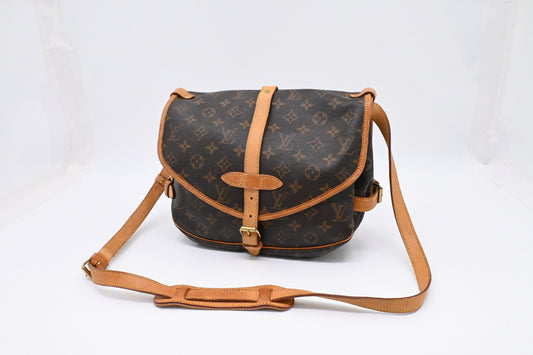 Louis Vuitton Saumur 30 Monogram Canvas Handbag Canvas 5