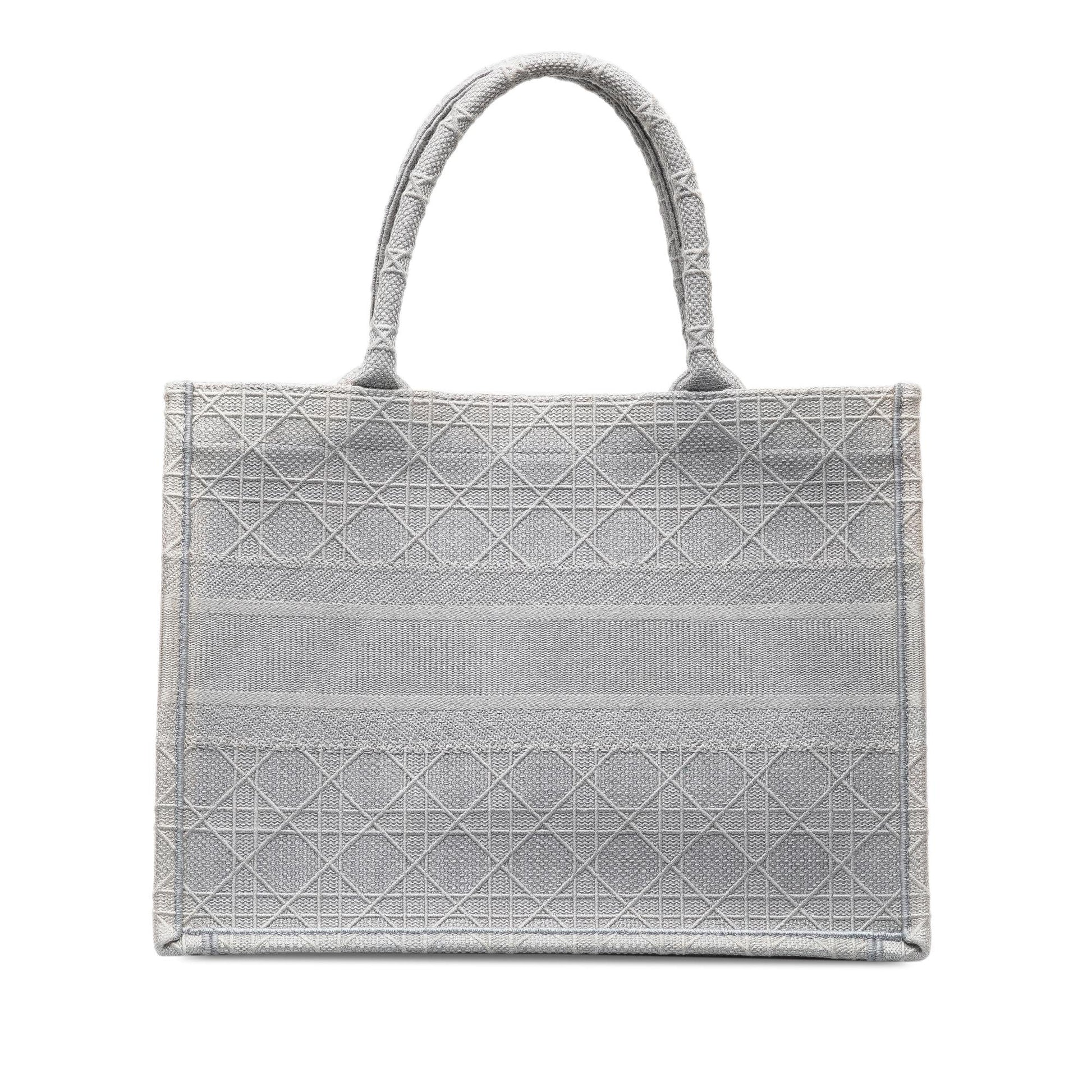 Dior Cannage Book Tote Shg Dwrznb Medium Embroidered Tote Bag