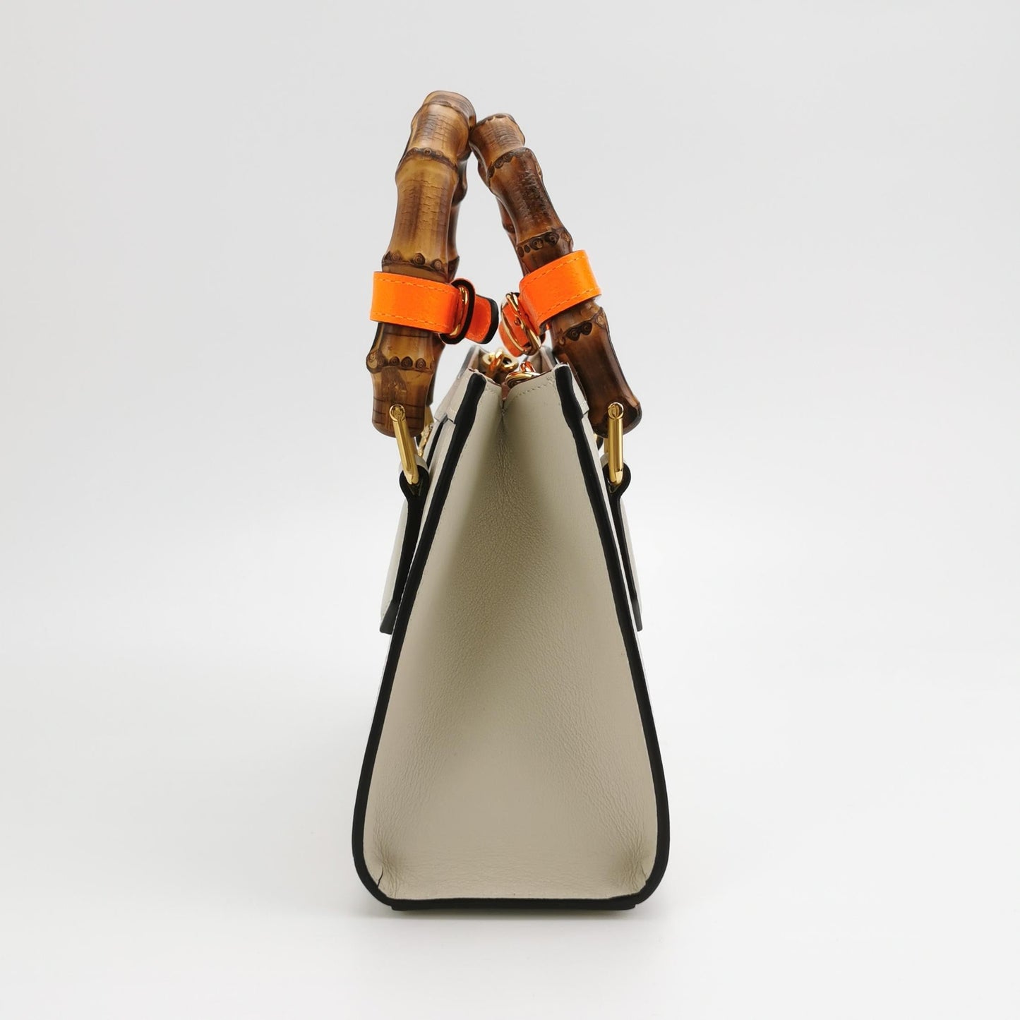 Gucci Diana Mini Bag Bamboo Handle With Strap Leather White Travel Bag