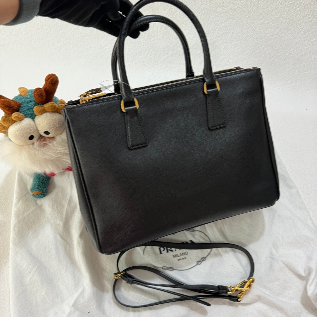 Prada Galleria Saffiano Handbag Cm Leather Black Travel Bag
