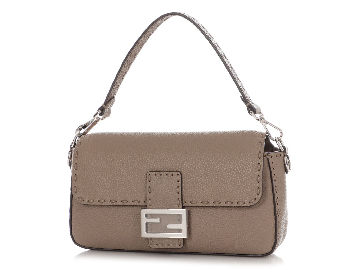 Fendi Selleria Baguette Shoulder Bag Brown Medium