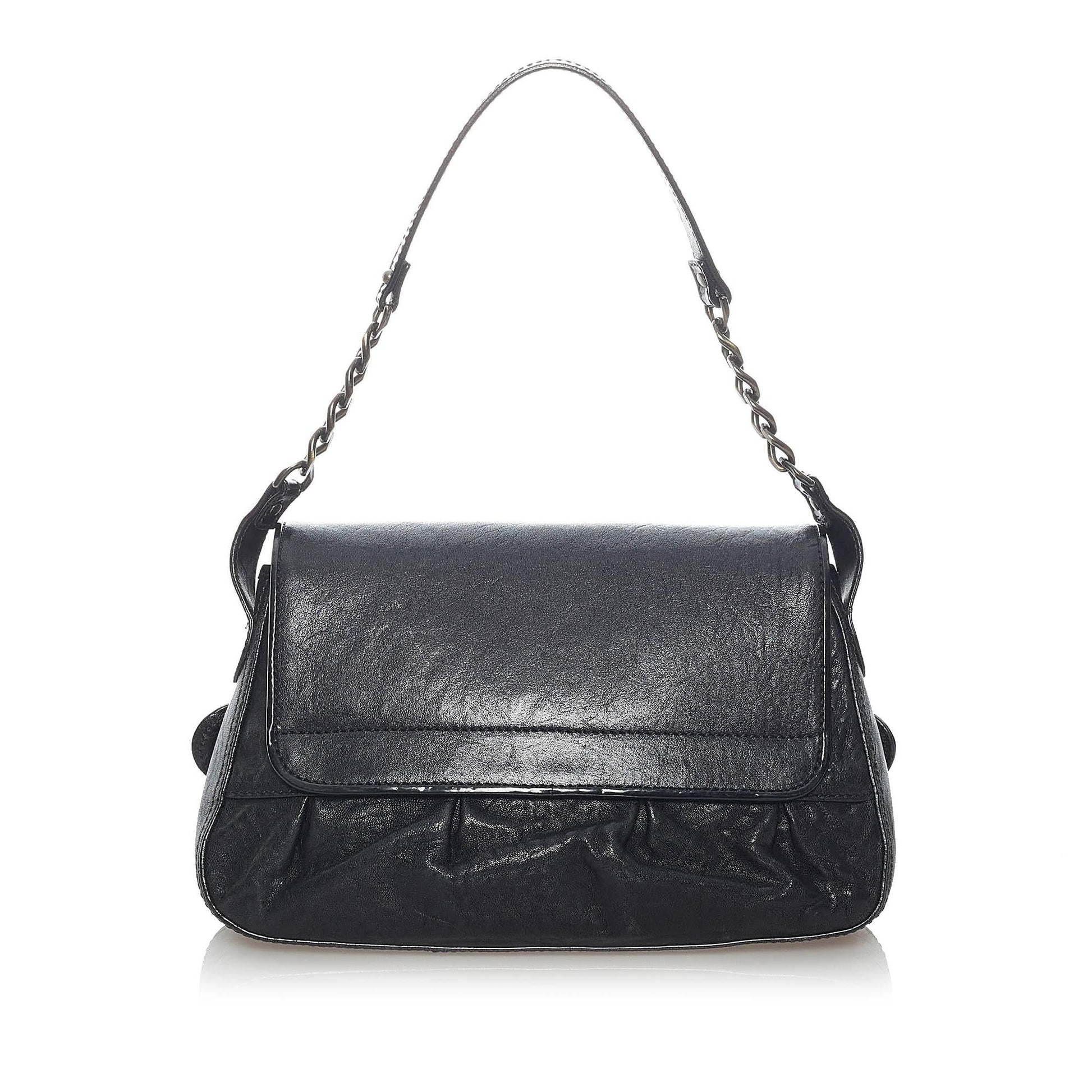 Fendi Bis Shoulder Bag Shg Leather