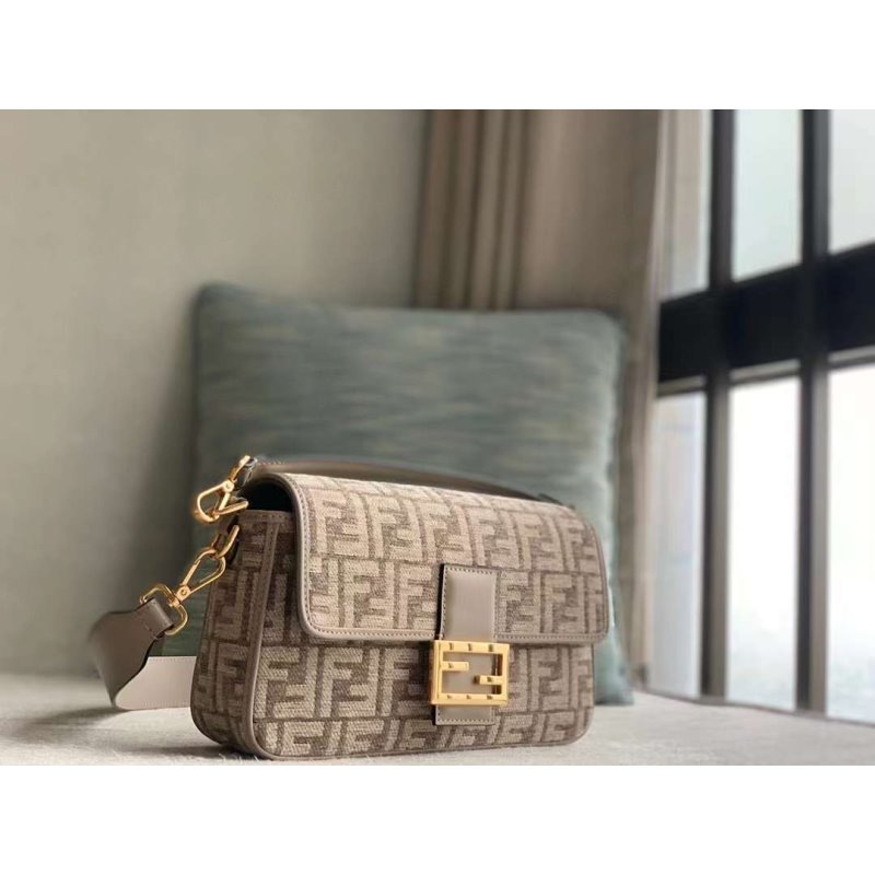 Fendi Baguette Hand Bag Shoulder Bag Hand Bag Bgmp1616