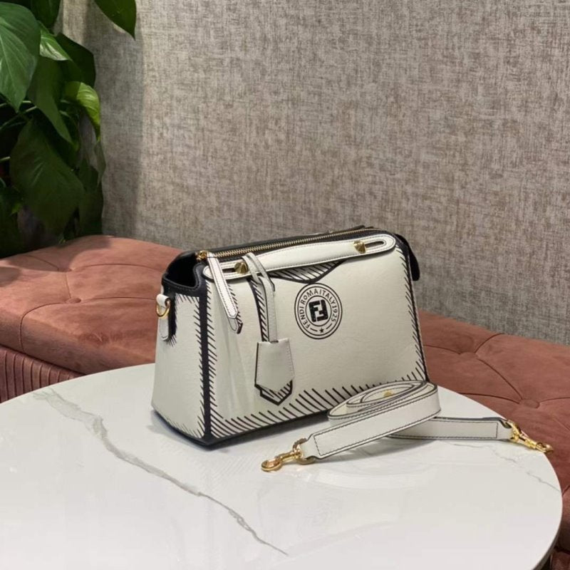 Fendi By The Way Shoulder Bag Shoulder Bag Bgmp1070