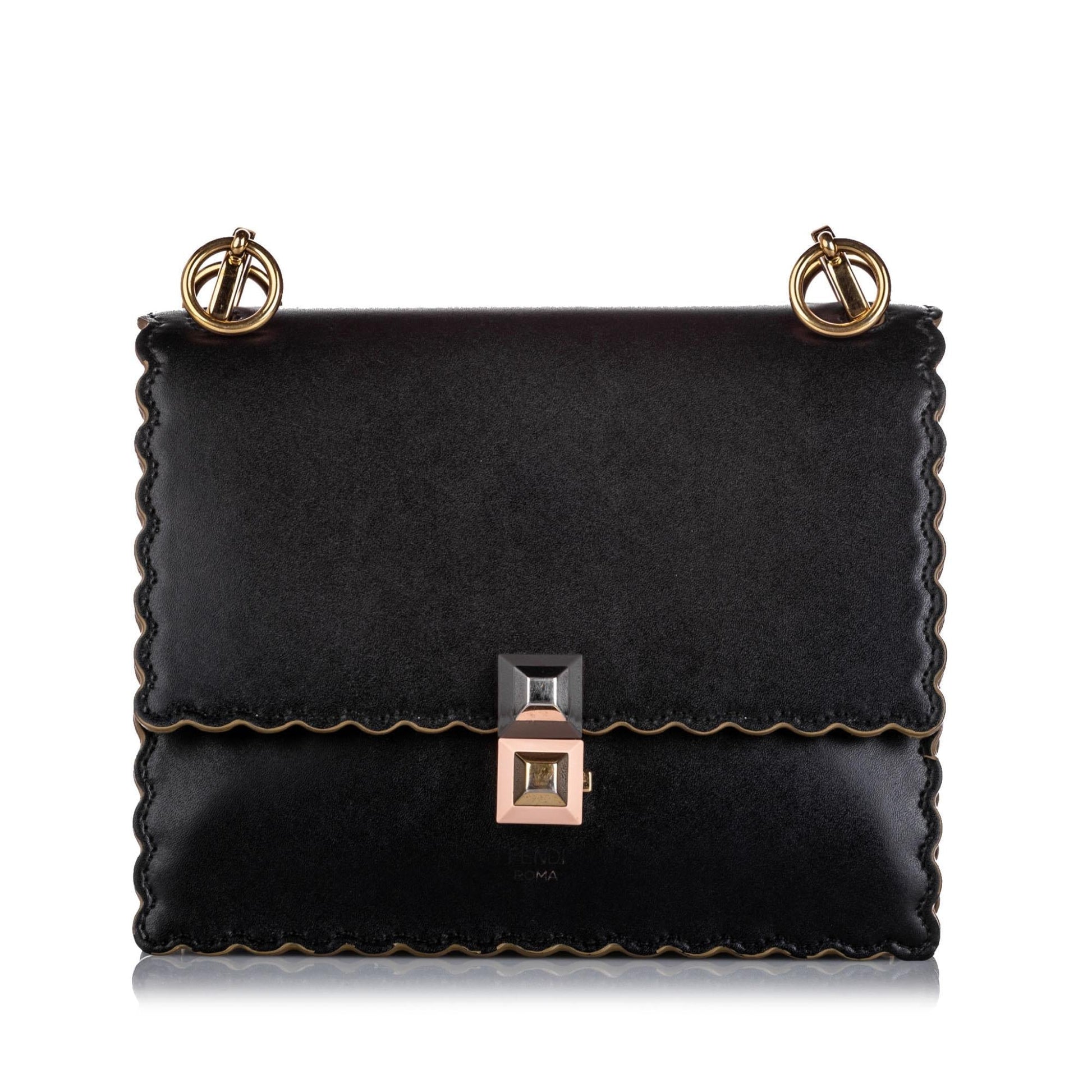 Fendi Kan Shoulder Bag Shg Leather