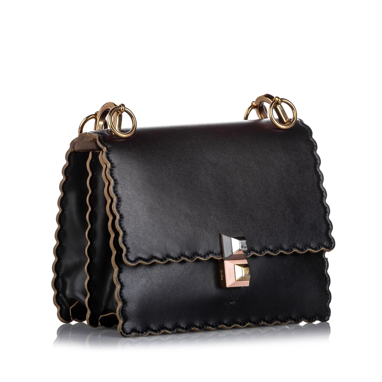 Fendi Kan Shoulder Bag Shg Leather