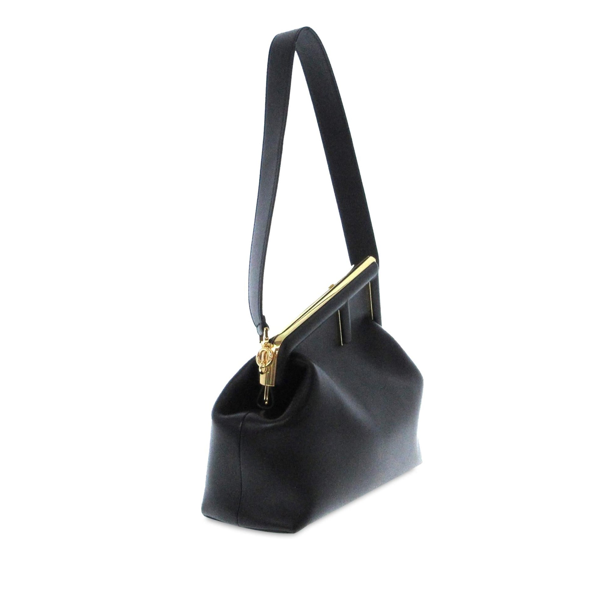 Fendi First Shg Dj4M7Y Shoulder Bag Medium