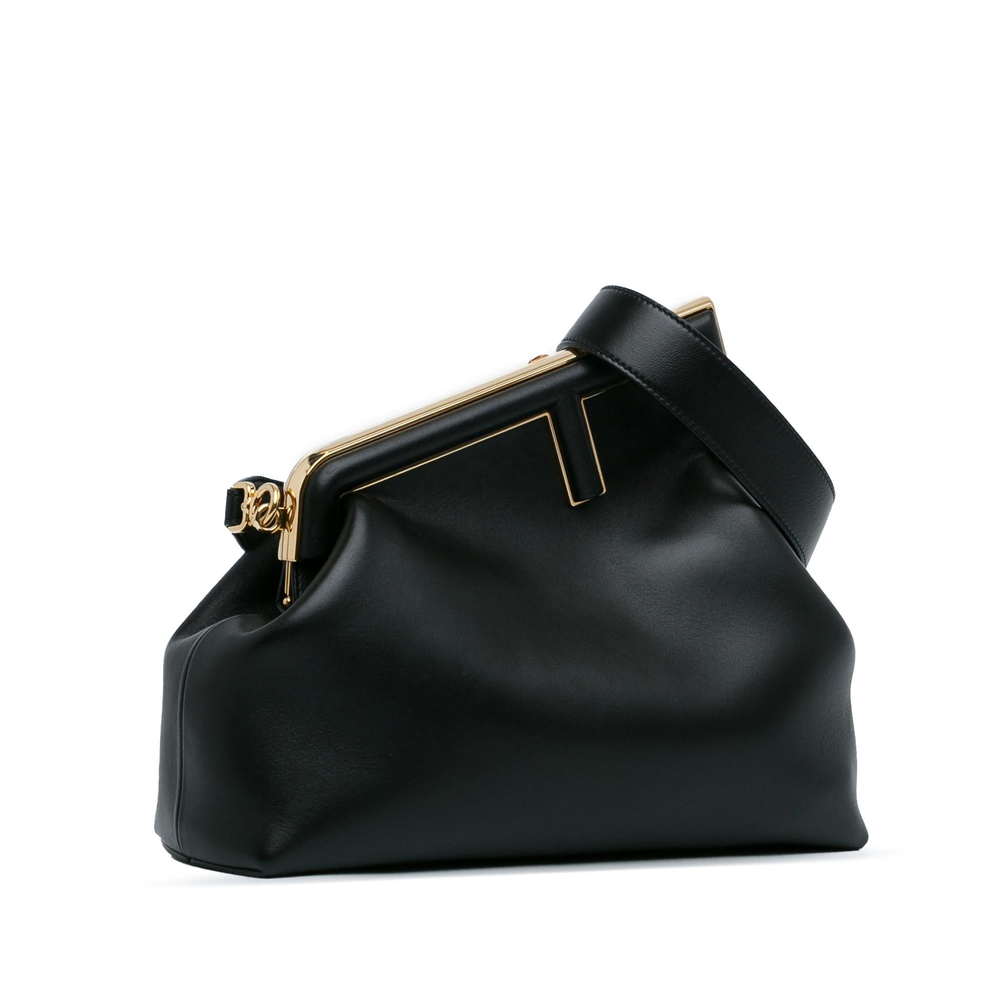Fendi First Shoulder Bag Shg Gizice Leather Medium
