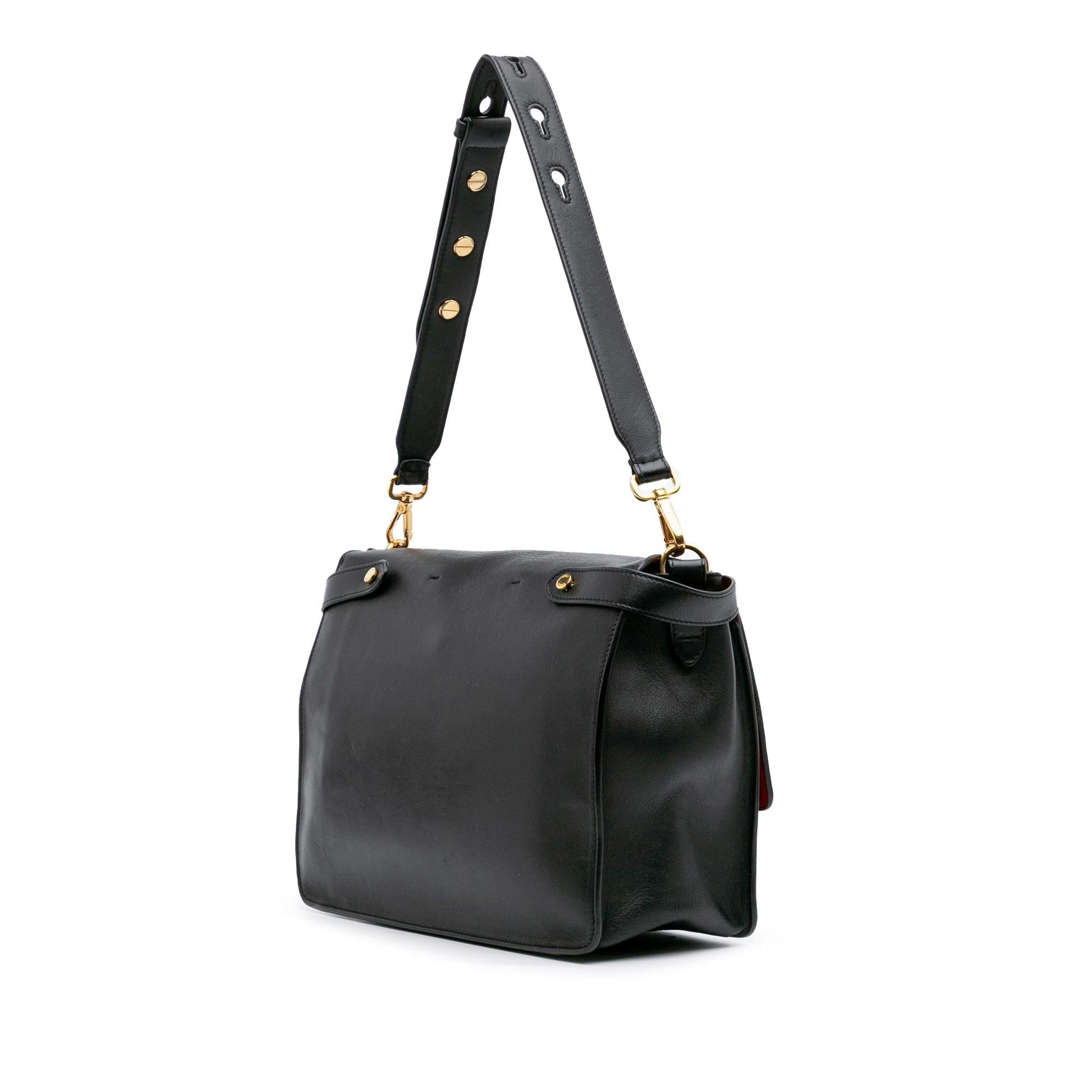 Fendi Kan Shoulder Bag Leather Medium
