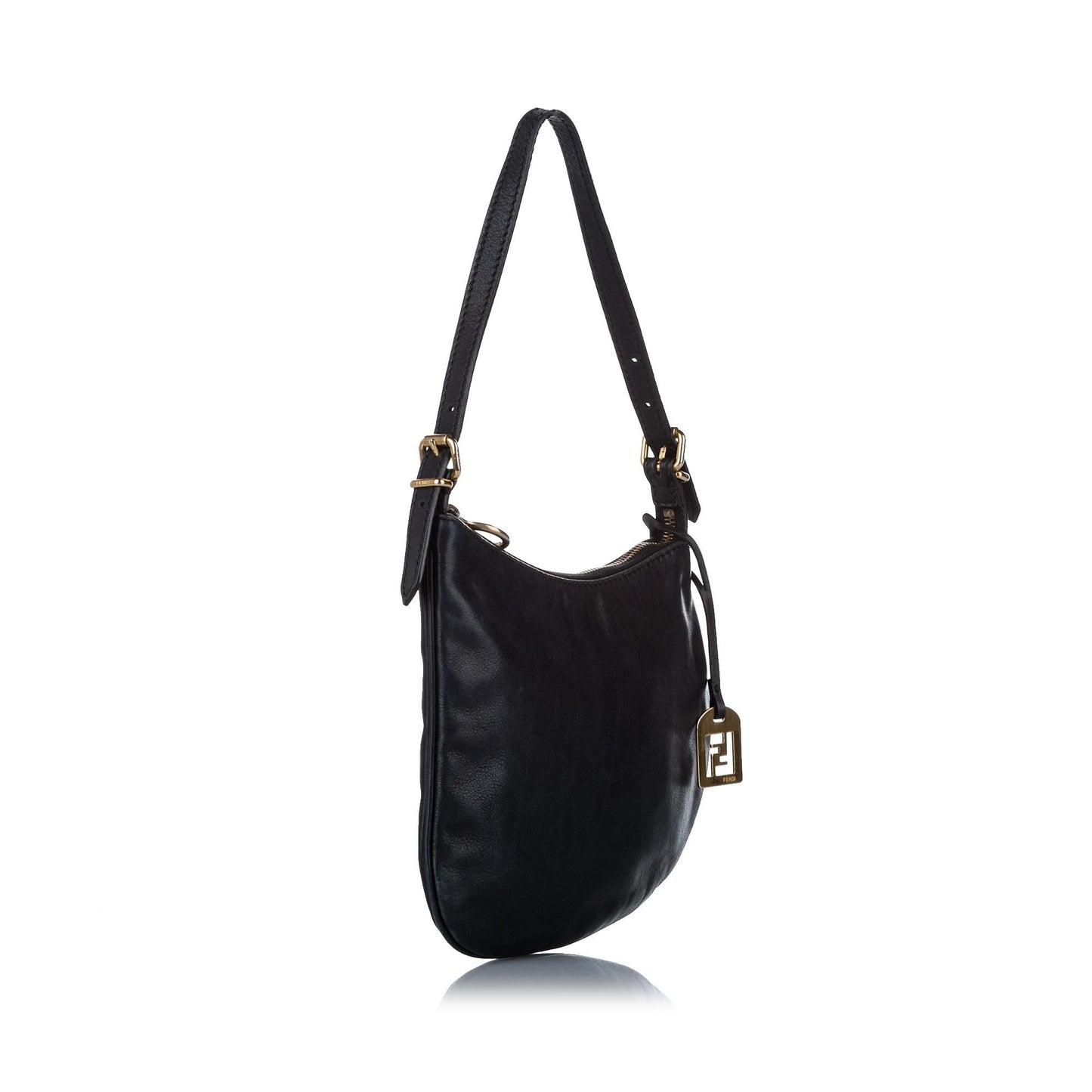 Fendi Oyster Shoulder Bag Shg Leather