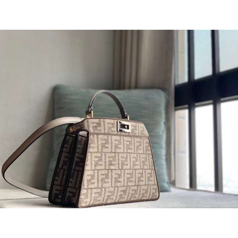Fendi Peekaboo Hand Bag Travel Bag Hand Bag Bgmp1621