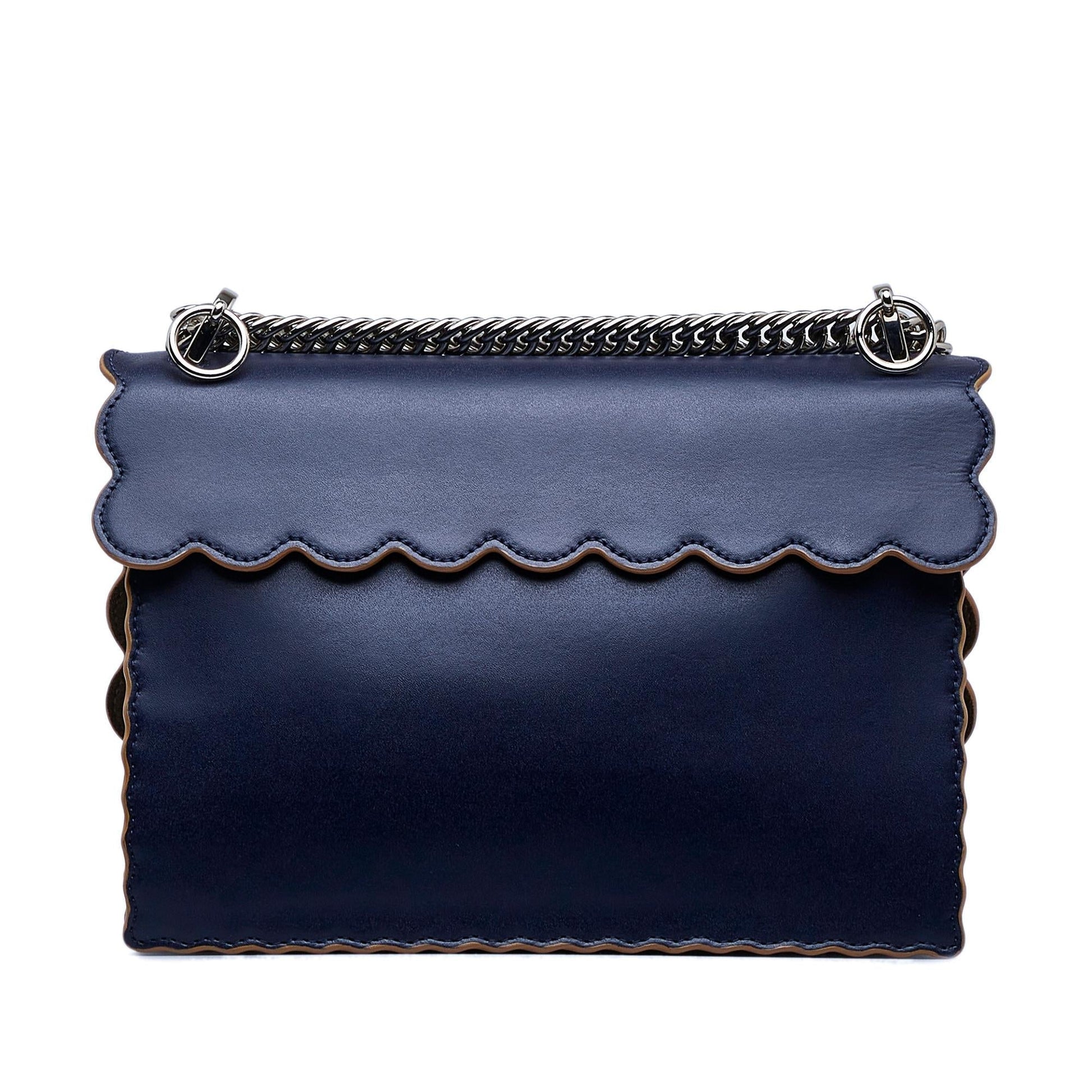 Fendi Scalloped Kan Satchel Shg Tuygg3 Satchel Bag
