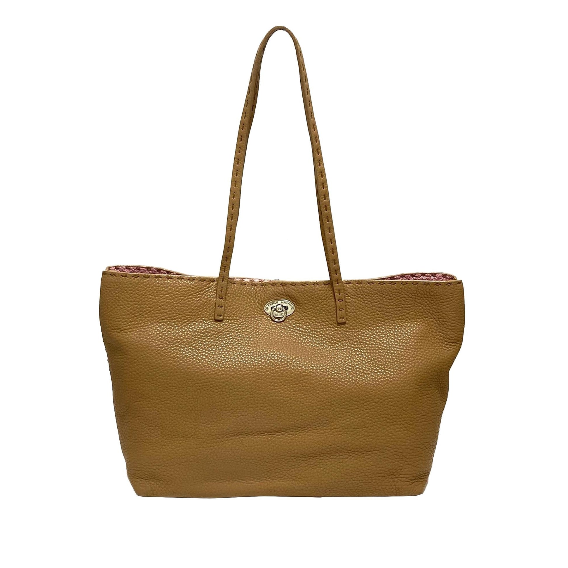Fendi Selleria Carla Tote Bag Shg Leather Bag Shg 36074