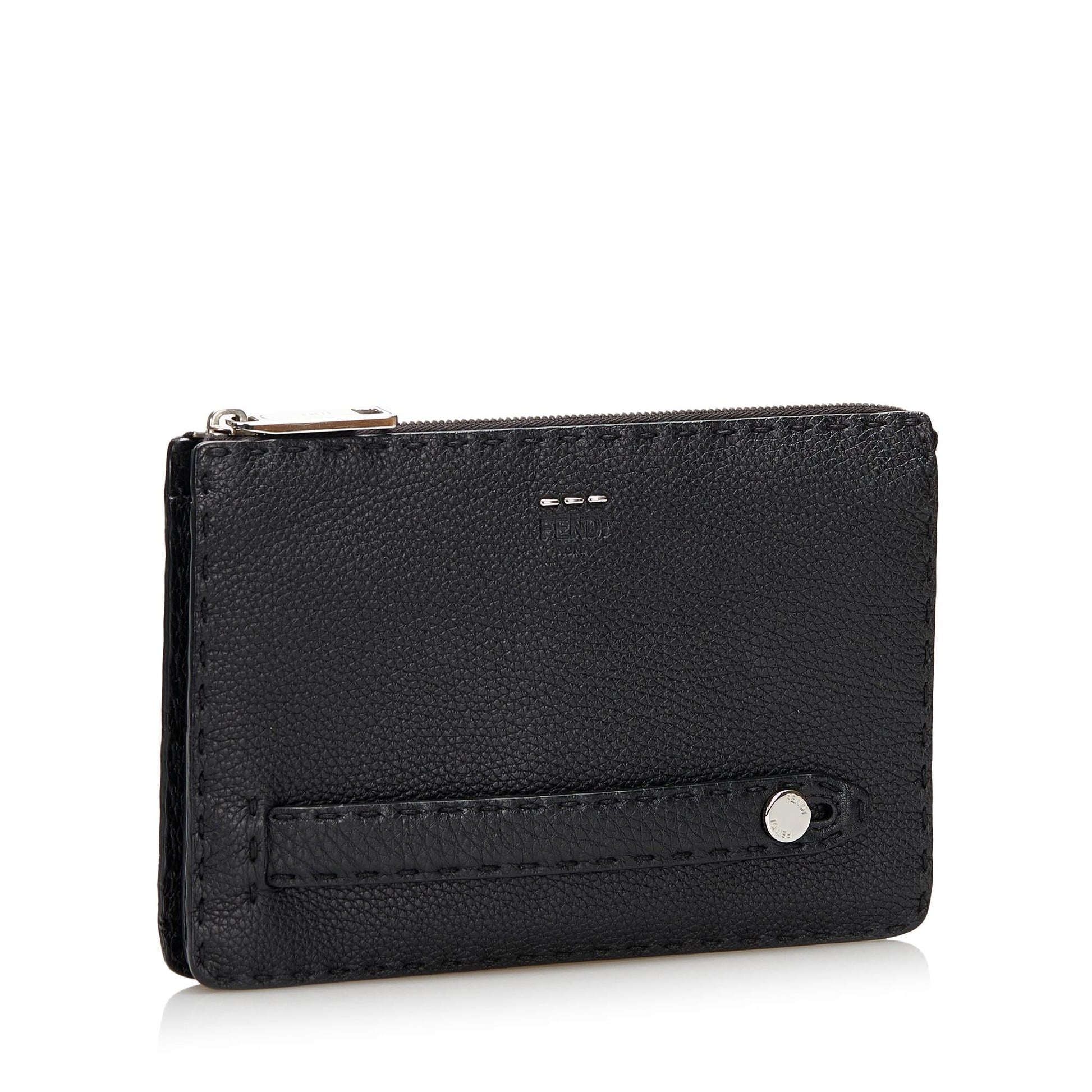 Fendi Selleria Clutch Shg Clutch Bag