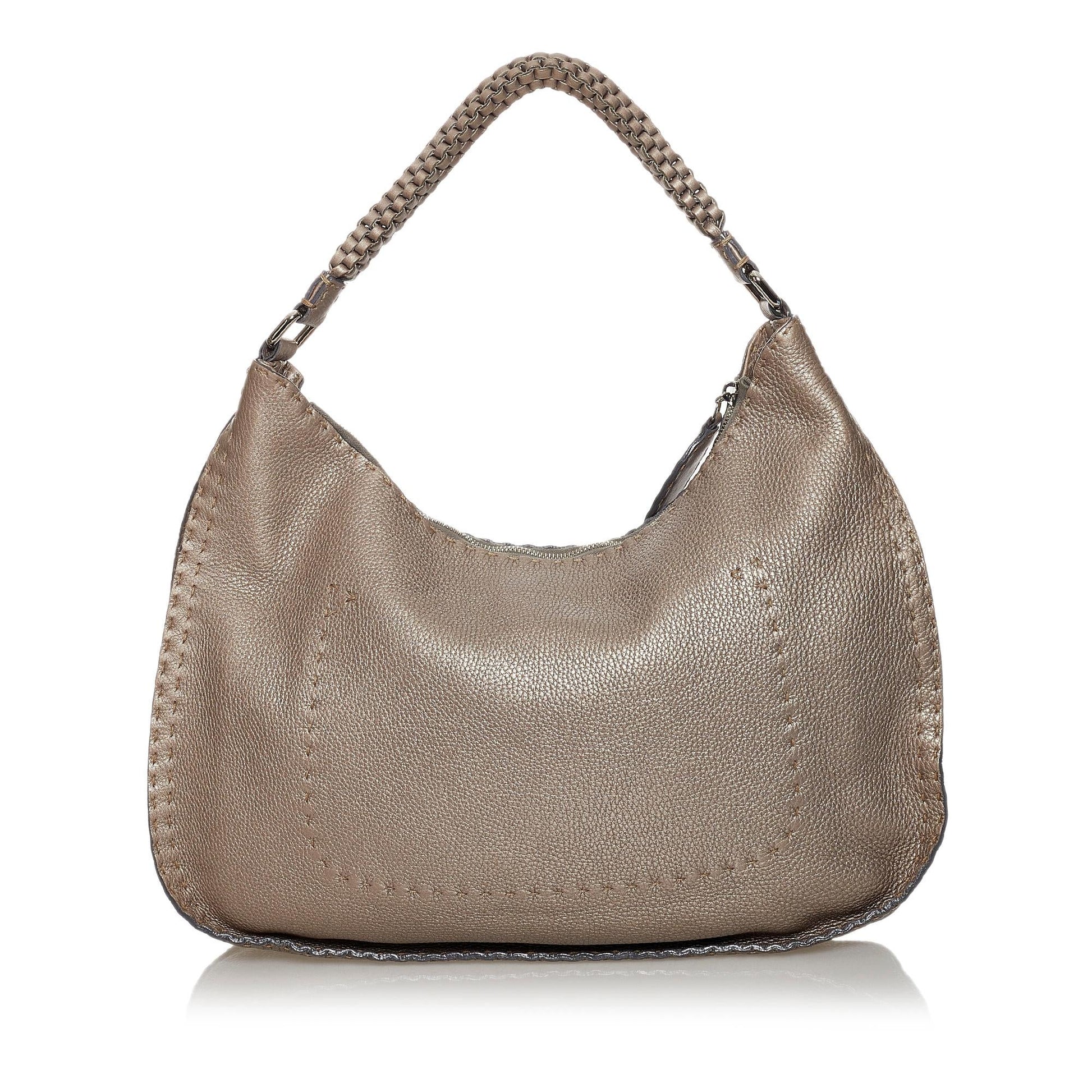 Fendi Selleria Shoulder Bag Shg Leather Bag Shg 31256