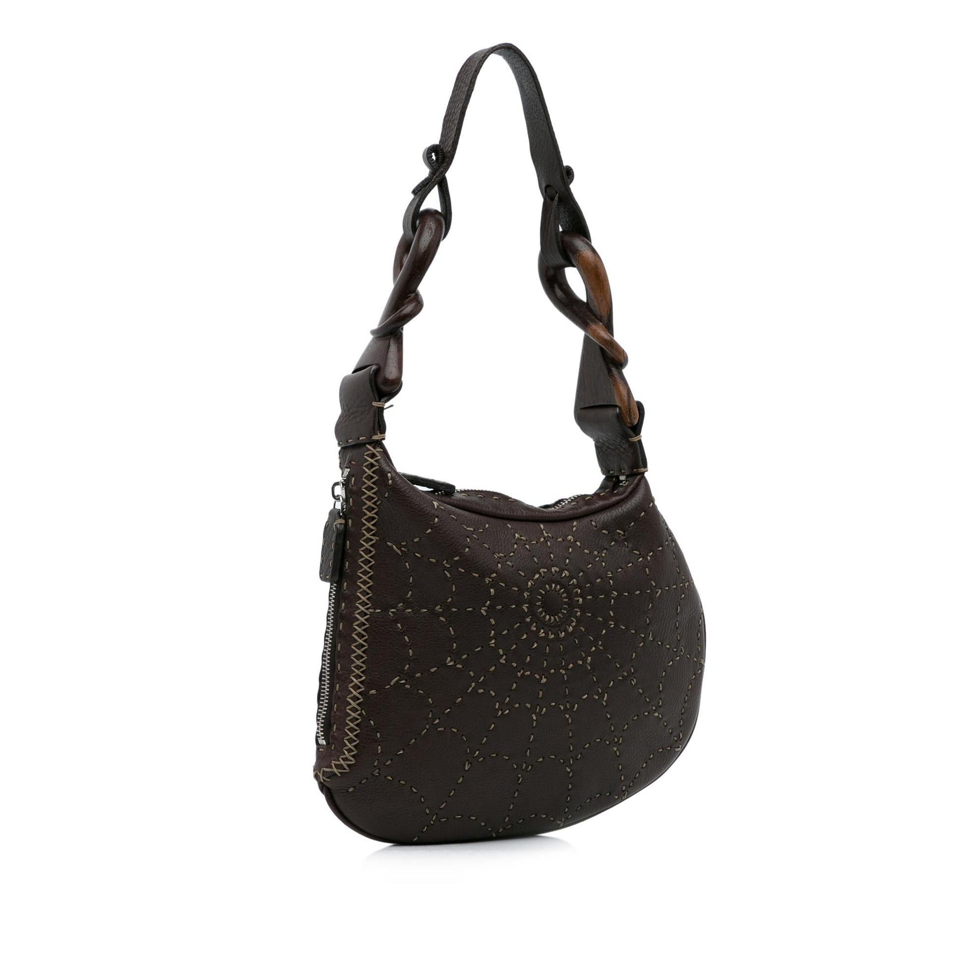 Fendi Selleria Oyster Shoulder Bag Shg Orkdvq