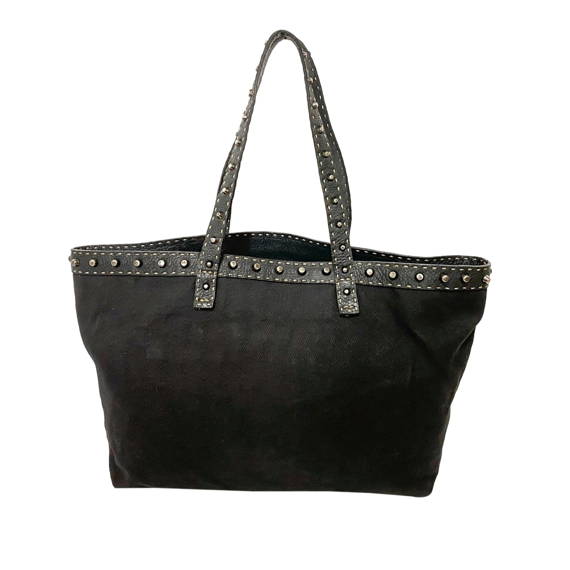 Fendi Studded Selleria Tote Shg Yucglh Tote Bag