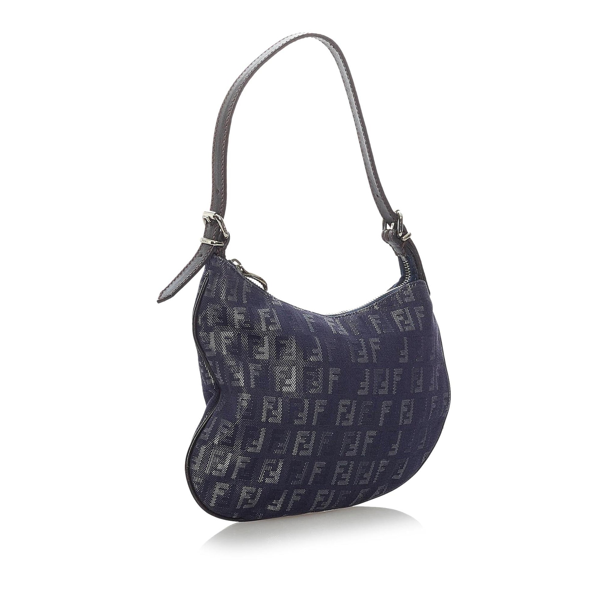 Fendi Zucchino Oyster Shoulder Bag Shg Canvas Bag Shg 29702