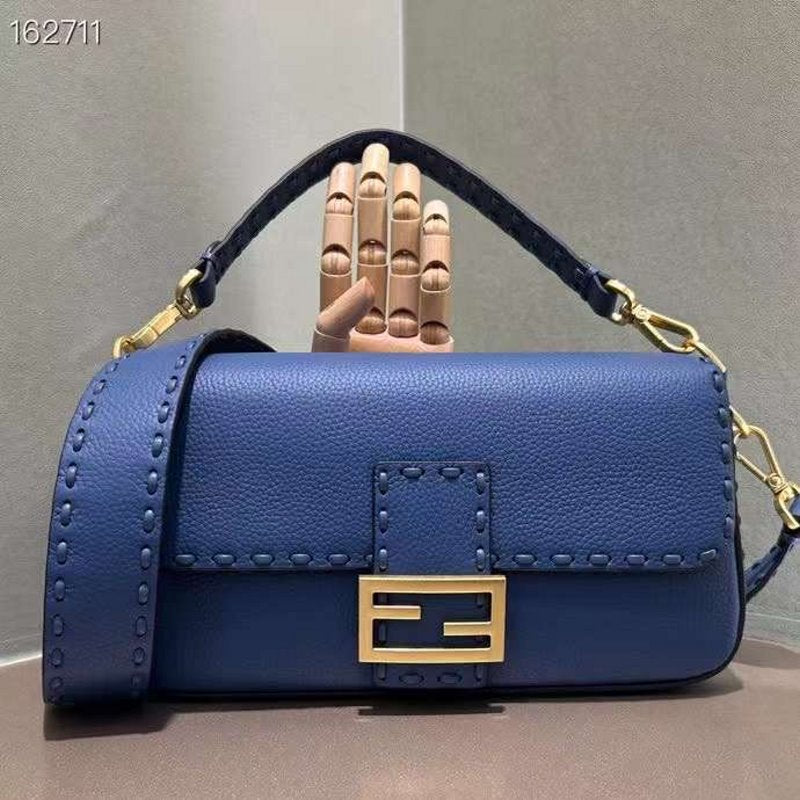 Fendi Baguette Hand Bag Shoulder Bag Hand Bag Bg02876