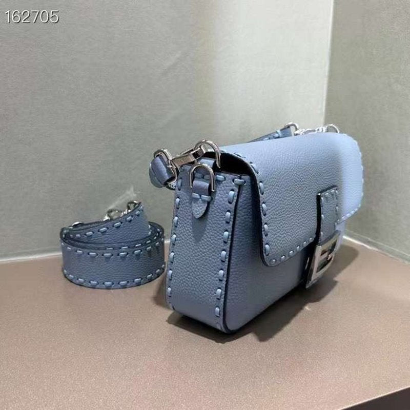 Fendi Baguette Hand Bag Shoulder Bag Hand Bag Bg02882