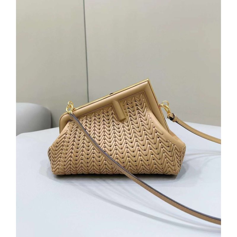 Fendi Shoulder Bag Shoulder Bag Bg02013