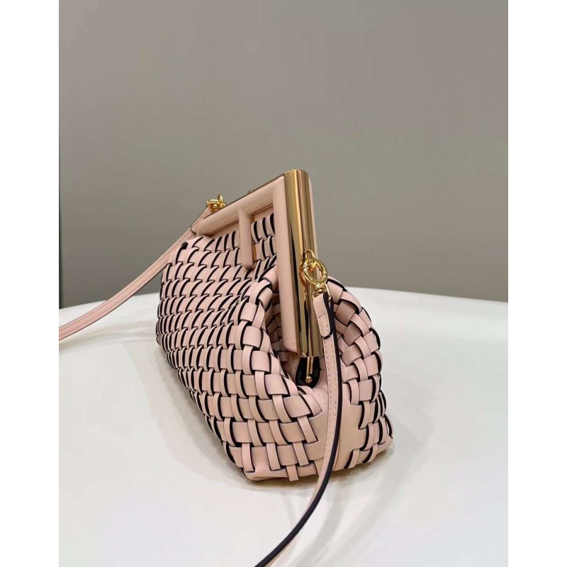 Fendi Shoulder Bag Shoulder Bag Bg02062