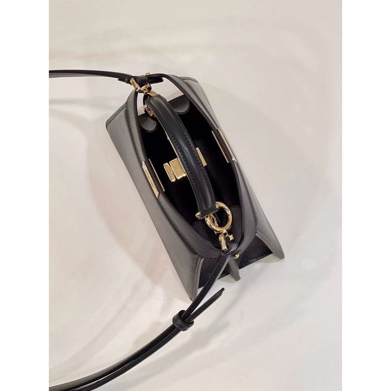 Fendi Peekaboo Hand Bag Travel Bag Hand Bag Bg02009