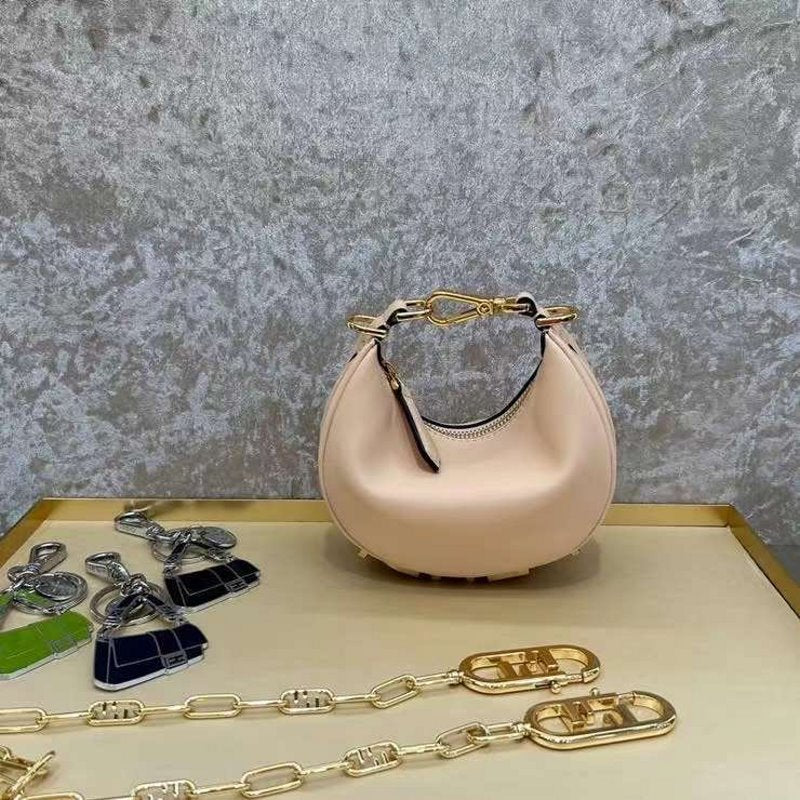 Fendi Praphy Armpit Bag Travel Bag Armpit Bag Bgmp1914