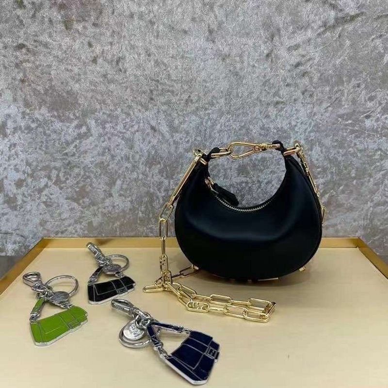 Fendi Praphy Armpit Bag Travel Bag Armpit Bag Bgmp1915