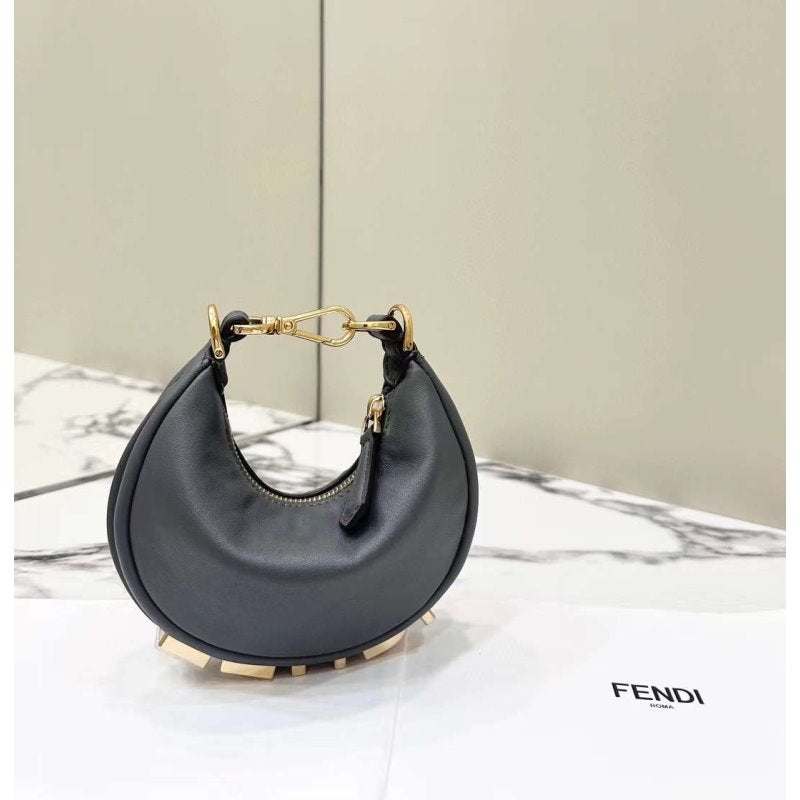 Fendi Shoulder Bag Shoulder Bag Bg030564