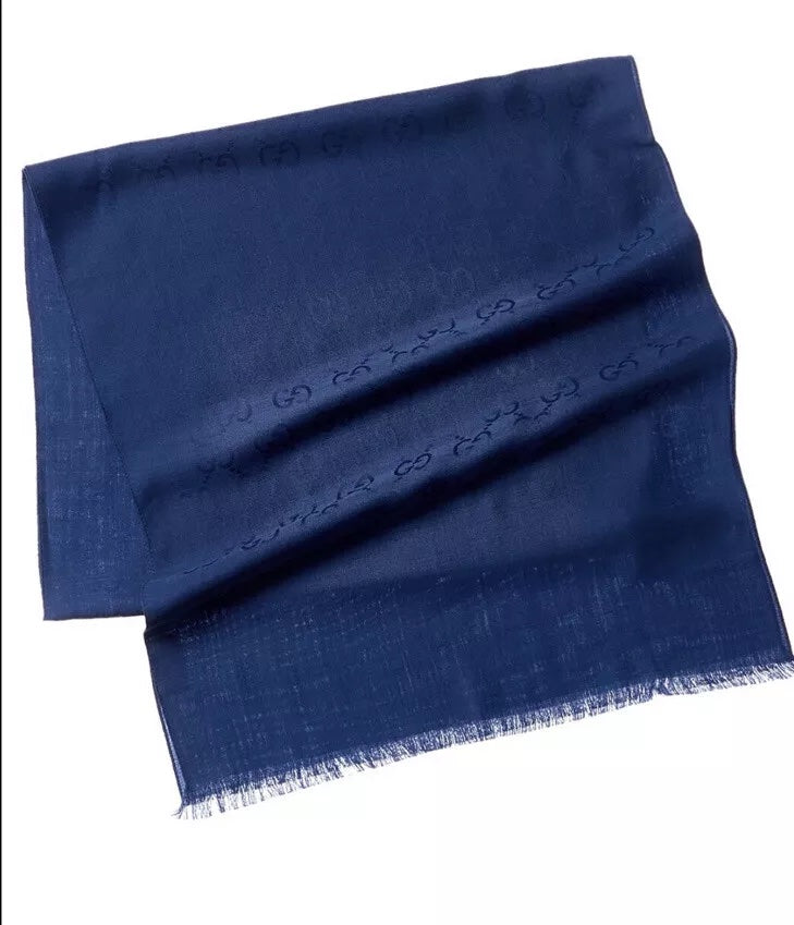Gucci GG SUPREME SILK SCRAF Wool Apparel