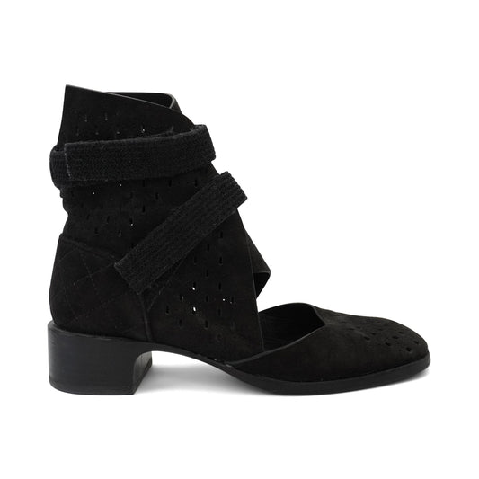 Chanel 'Spring 2017' Velcro Booties - Women's 35 Accessory